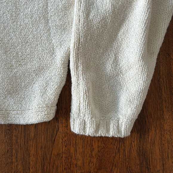 A&F sweater - Picture 4 of 5